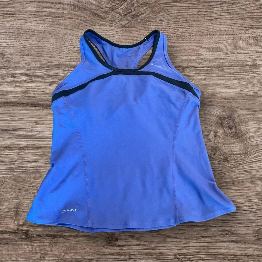 Nike Women’s Dri-fit Athletic Tank Size Medium Purple